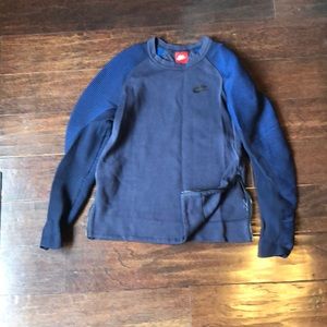 Womens XS Nike sweatshirt. Side zips, blue
